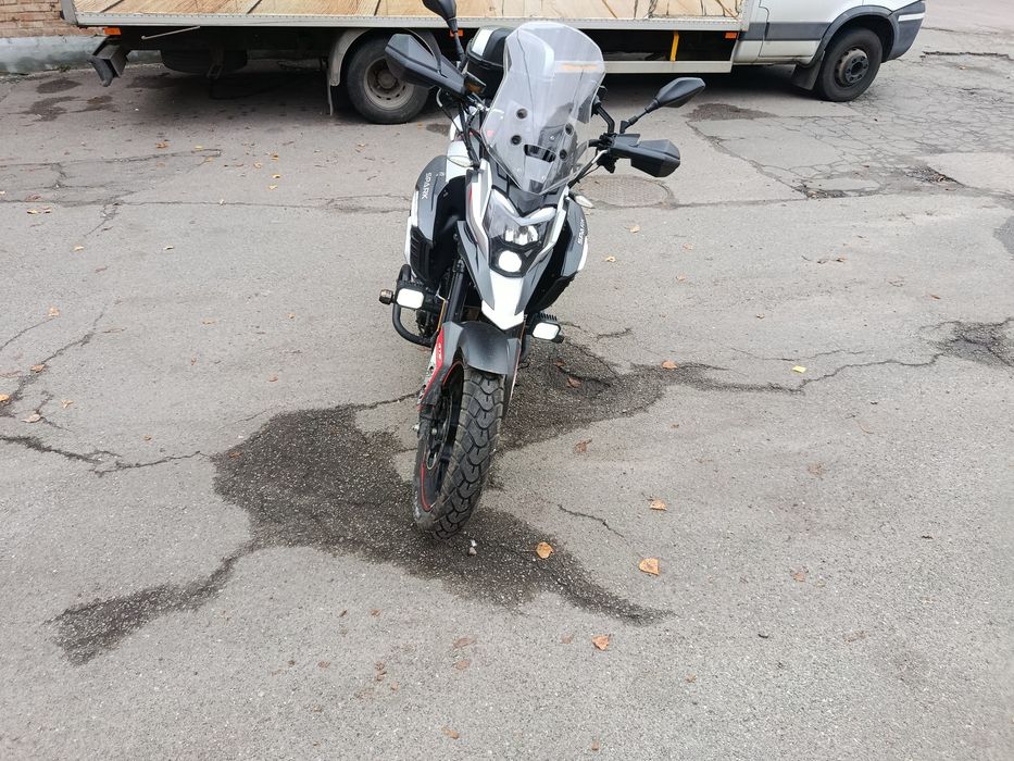 Продам мотоцикл Spark sp 300-t4