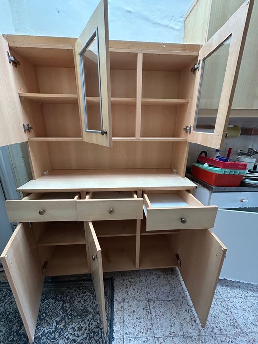 Armário para loiça de cozinha ou sala