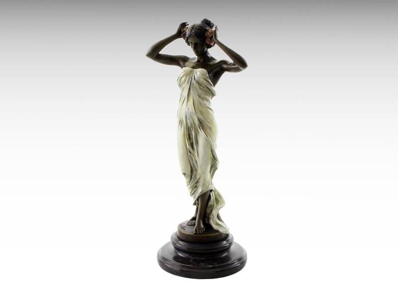 Escultura de bronze - Patinado da linda mulher / Ninfa