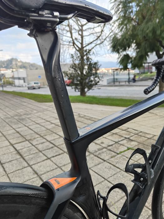 KTM Lisse c/ Di2 Ultegra