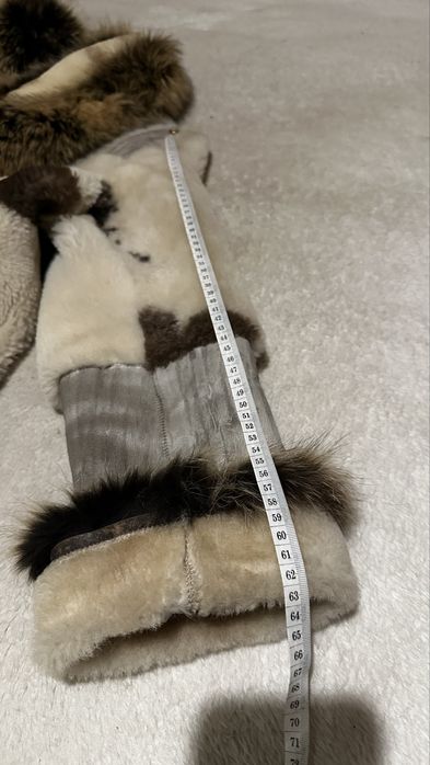 Натуральна дублянка цікавого крою