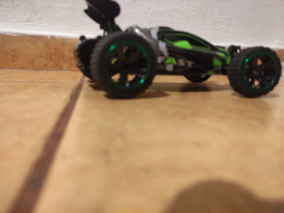 maszynę na panelu sterowania i włącz