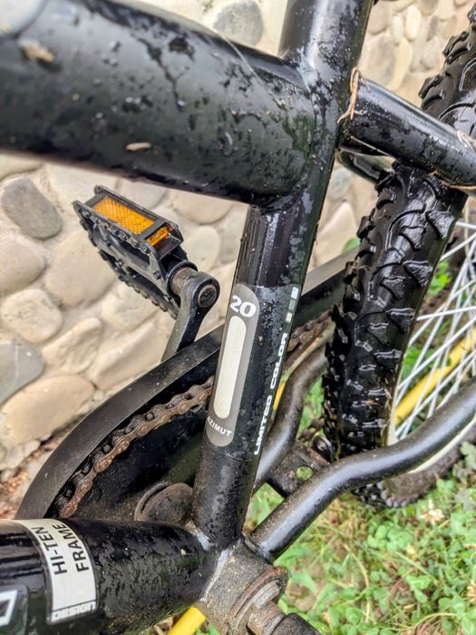 Дитячий велосипед AZIMUT r20