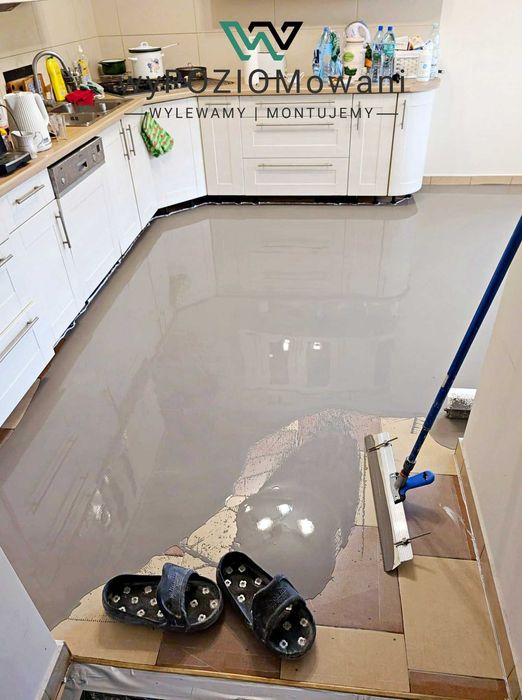 Wylewki samopoziomujace | samopoziom, montaż paneli winylowych | UZIN