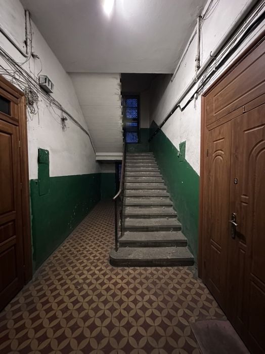 Продається 3 кім квартира вул Нечуя Левицького