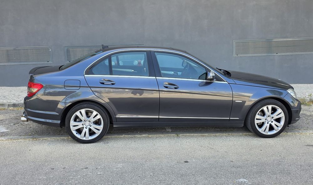 Mercedes benz  C 220 Cdi Avantgarde com 212 mil kms