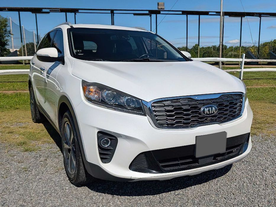 Kia Sorento      2018