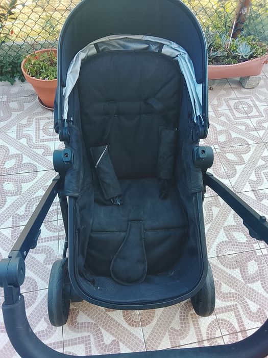 Carrinho de Bebé