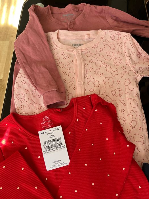 Одяг для дівчинки