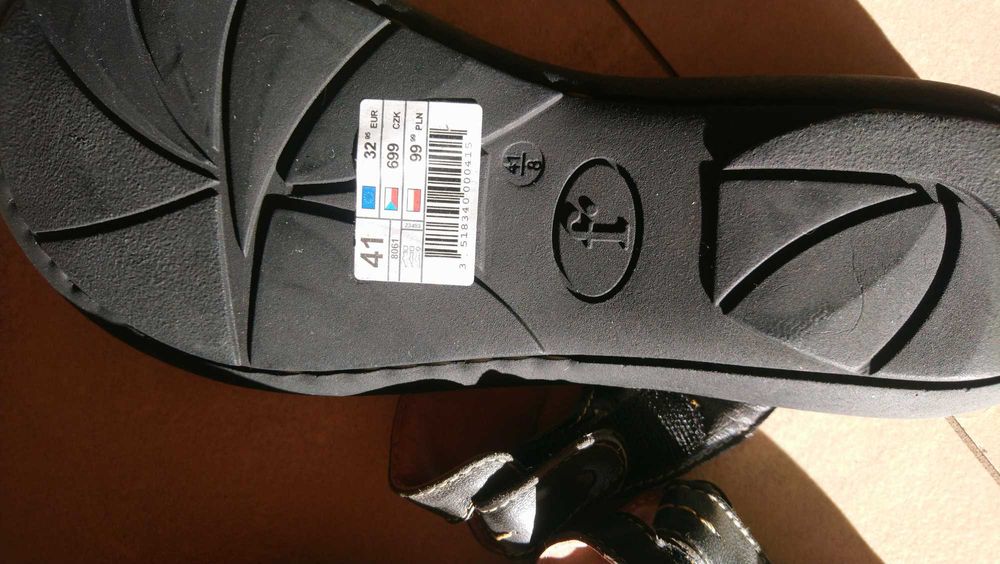 Klapki damskie Lasocki nowe rozm. 41