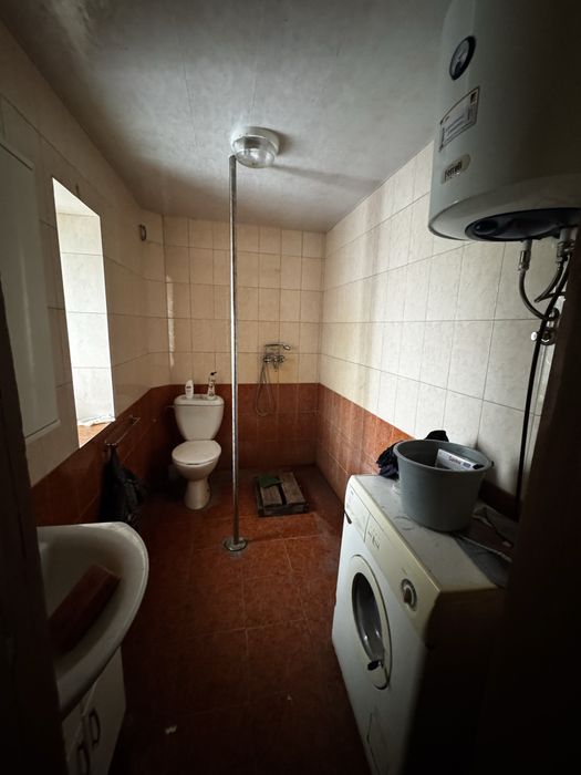 Продам Дом , в Петоикрвке ;Каменское 20 км ;Днепр 40 км.