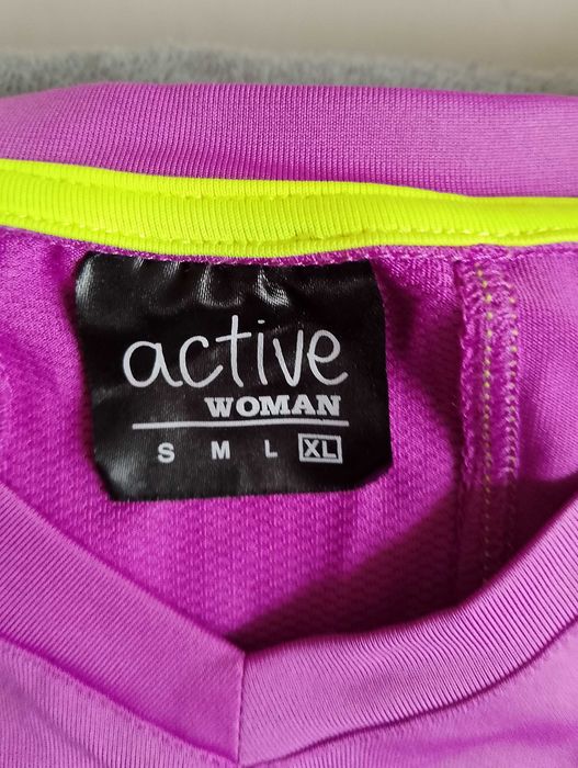 ACTIVE. Zestaw legginsy+koszulka.
