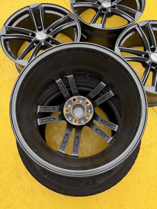 Диски Wheelworld R19 5.112 ET35 Ауді А4 А5 А6 А7 Q5 Q3 Фольцваген Тігуан Шкода Кодіак Карог
