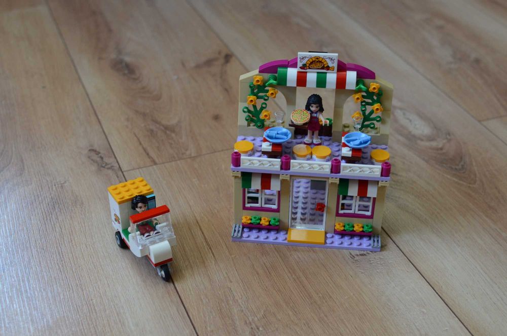 Zestaw Lego Friends 41311 "Pizzeria w Heartlake"