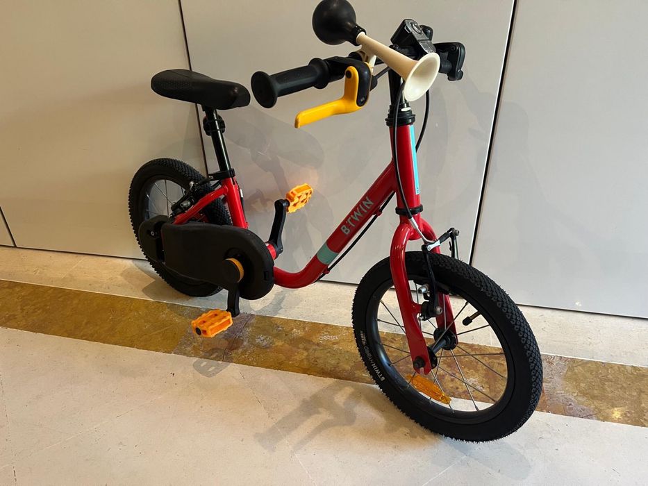 Bicicleta de balanco + pedais