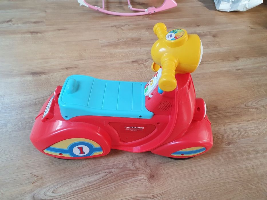 Motorek, skuter, jeździk Fisher Price