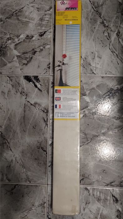 Store de pvc completamente novo