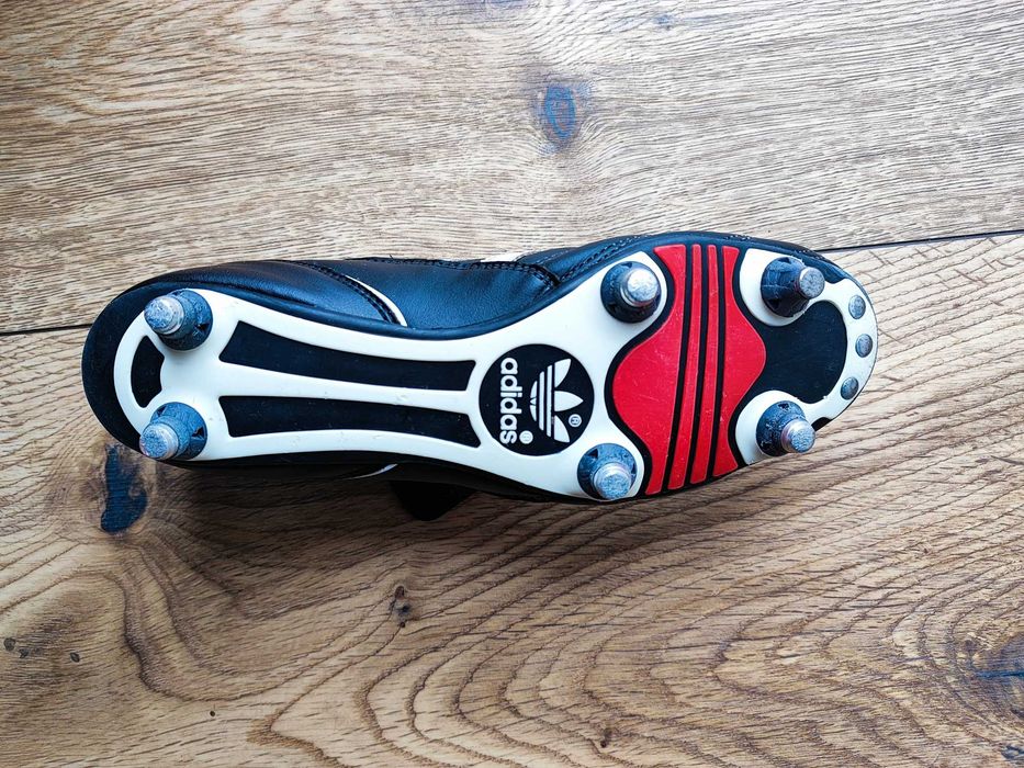 Korki Adidas Kaiser 5 CUP SG wkręty, czarne, skóra, roz 42
