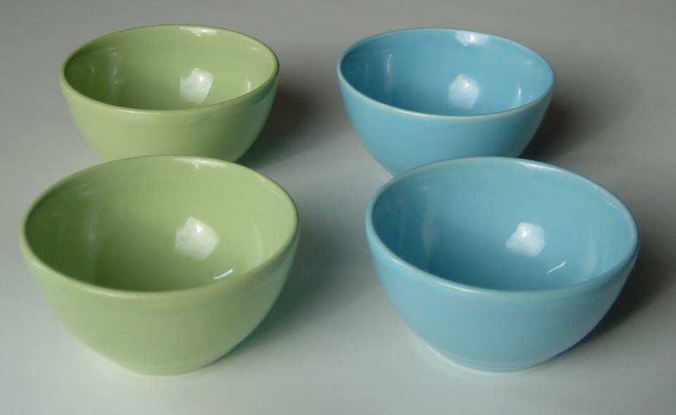 Bowls/Containers from the former SACAVÉM Factory and CESOL Ceramics, Souselas
