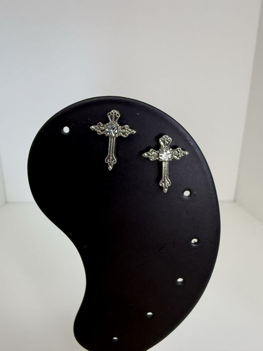 Kolczyki krzyże krzyż kolczyki wkręty