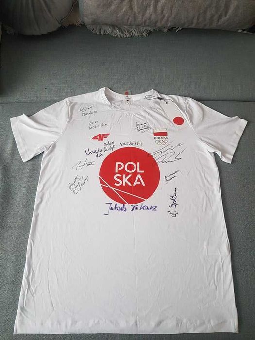 Koszulka z autografami polskich Olimpijczyków w Tokio 2020