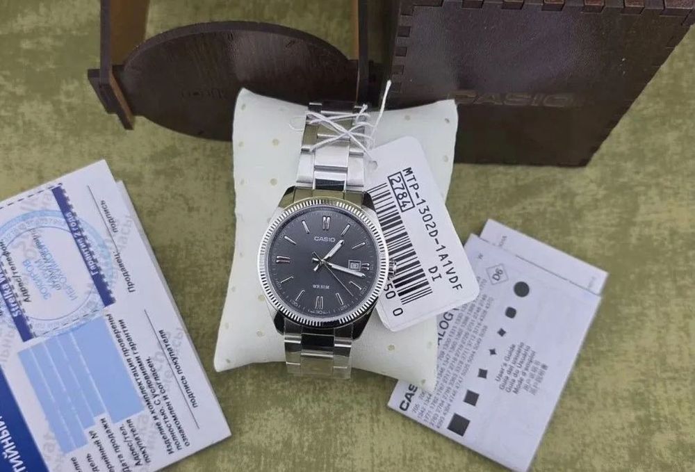 Original Casio MTP-1302D-1A1