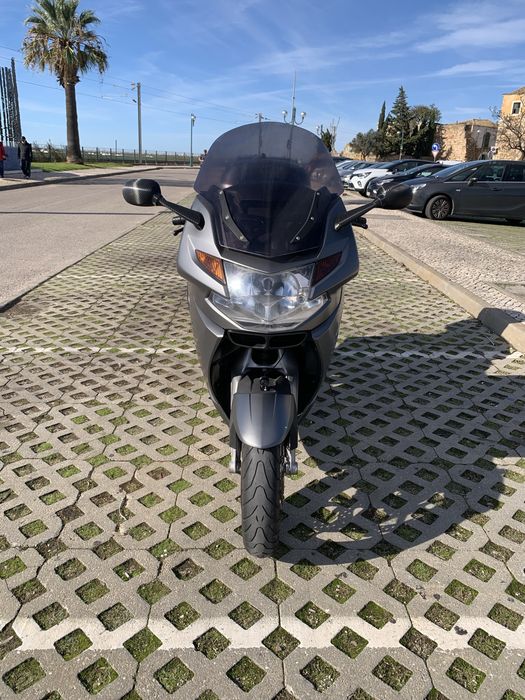 Bmw K1200GT.