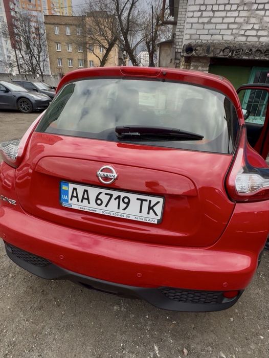 Автомобіль Nissan Juke