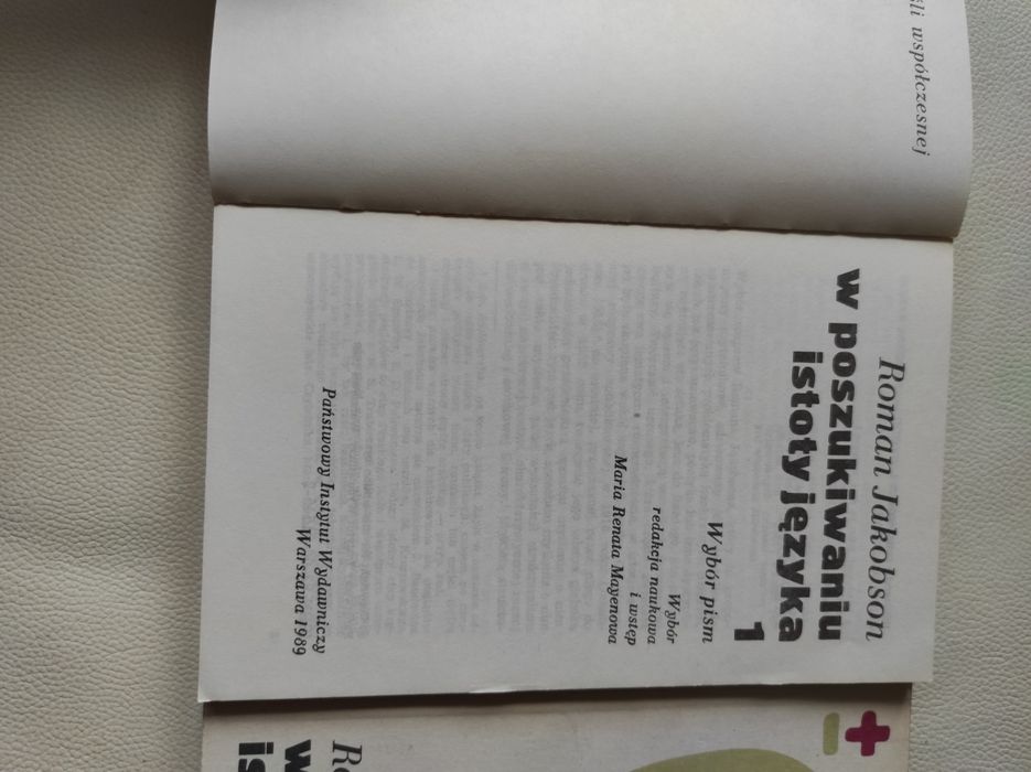 Jakobson w poszukiwaniu istoty języka