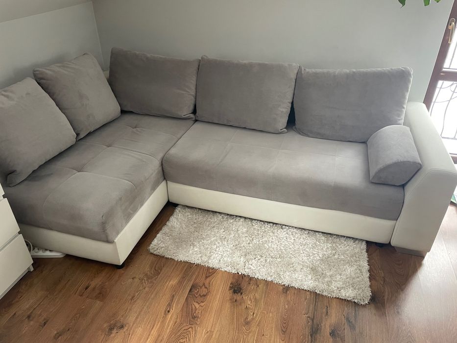 kanapa narożna z funkcją spania