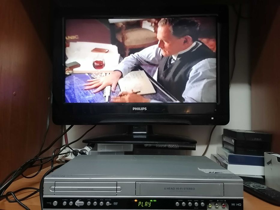 Magnetowid VHS Philips DVP3350V HI-FI stereo pilot COMBO Pilot