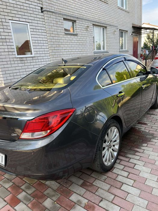 Продам Опель Інсігнію дізель 2009 год