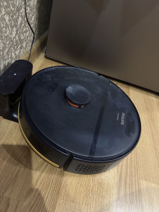 Робот-пилосос PHILIPS XU2000/10  2024року