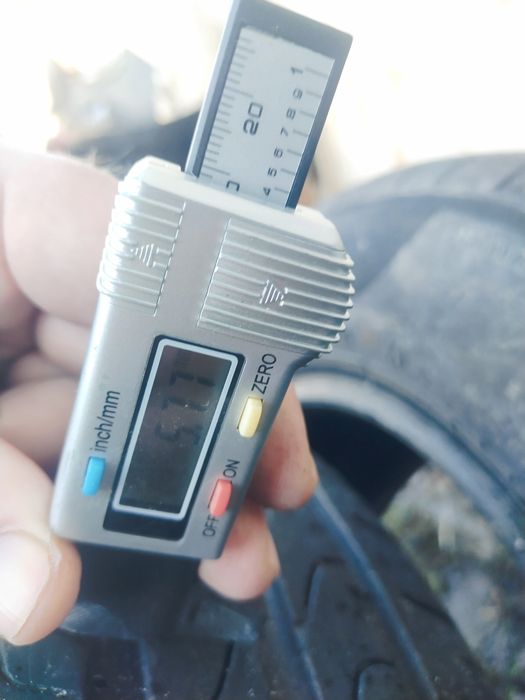 Продам резину 205 60 r16