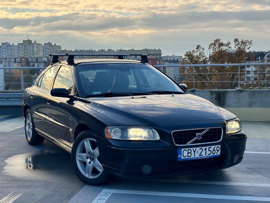 Volvo S60 2.4 D5 – 163 KM - zadbany egzemplarz, bogate wyposażenie.