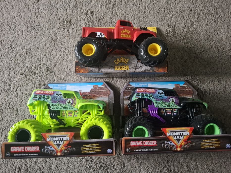 Monster Jam 3 Grave Digger (Escala 1:24) Green, Classic e Wagon