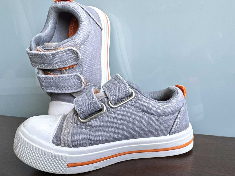 Кеди  20р. Бренд NEXT дитячі ,мокасини, кросівки