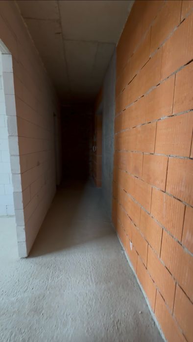 Продам 2 кімнатну квартиру за ціною одинички
