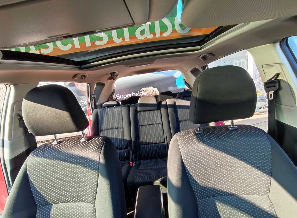 Toyota Verso 2.2 л. 7 місць