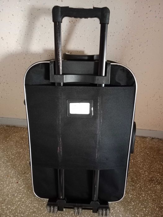 Walizka podróżna 60cmx45cmx20cm