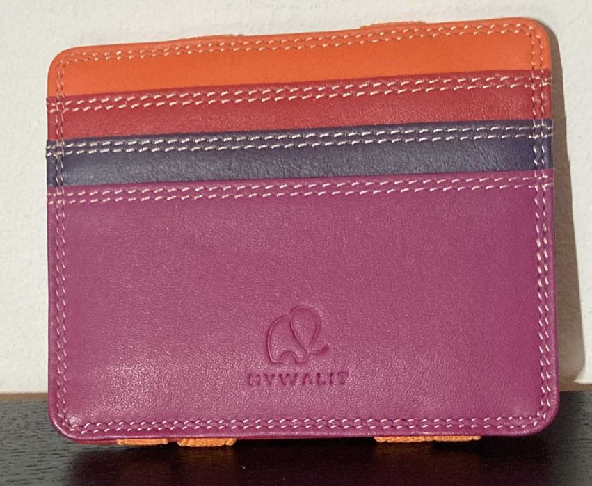 Carteira magic wallet em pele MYWALIT na cor Sangria