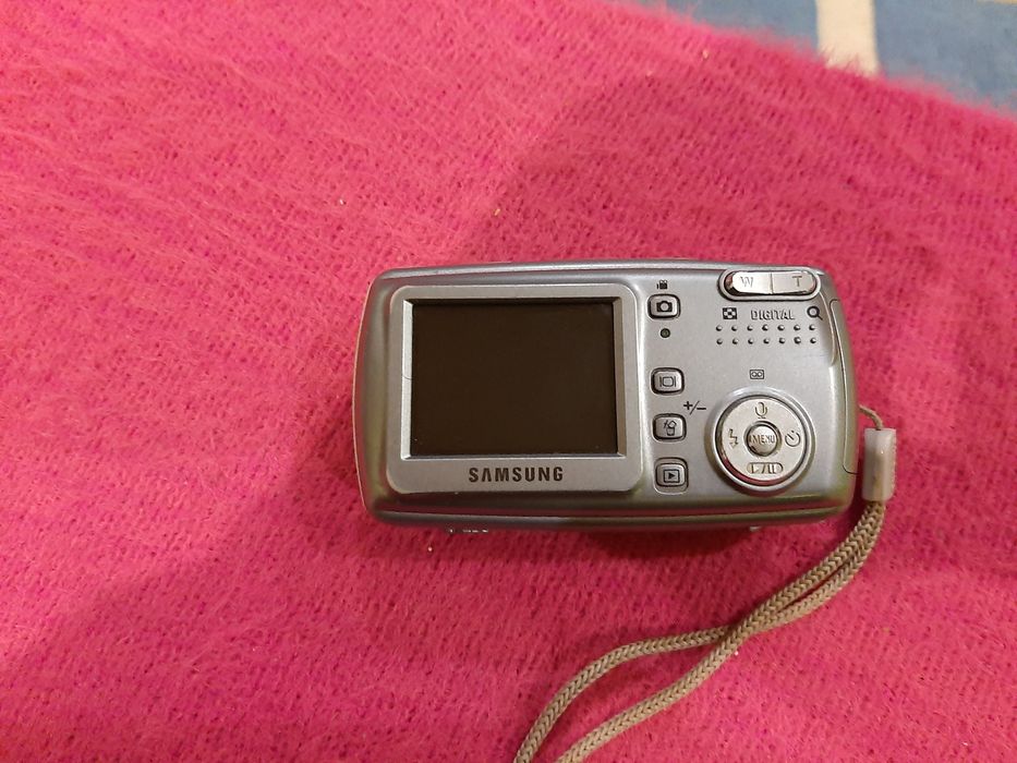 Фотоапарат Samsung Digimax A402
