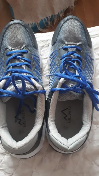 Buty sportowe męskie BLWR 43