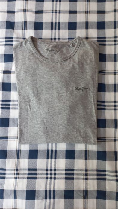 T-shirt cinzenta Pepe Jeans