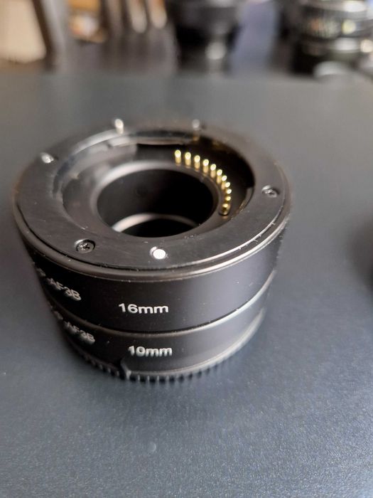 Pierscienie Meike M4/3