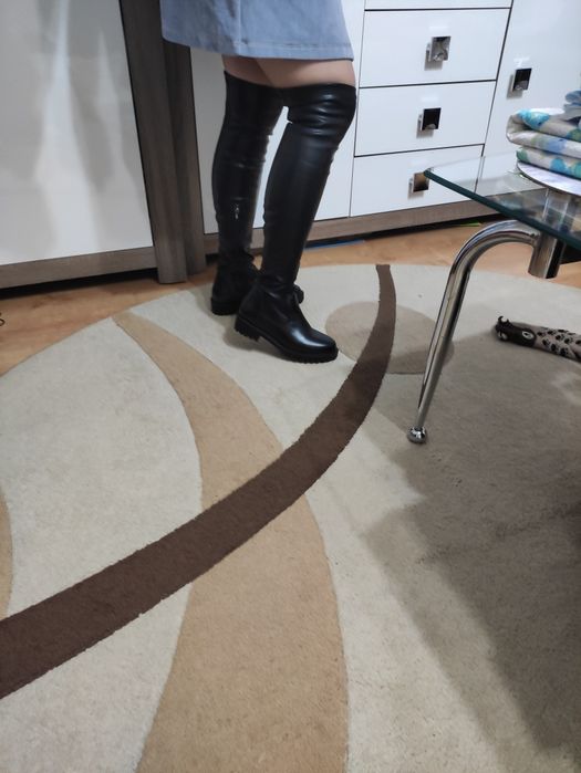 Buty muszkieterki za kolano na chude nogi