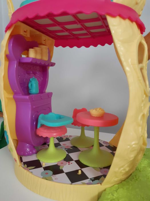 Enchantimals, Leśny domek, zestaw z figurkami