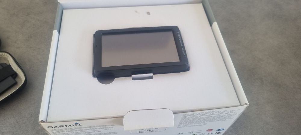 GPS BMW V Usado meia duzia de vezes.