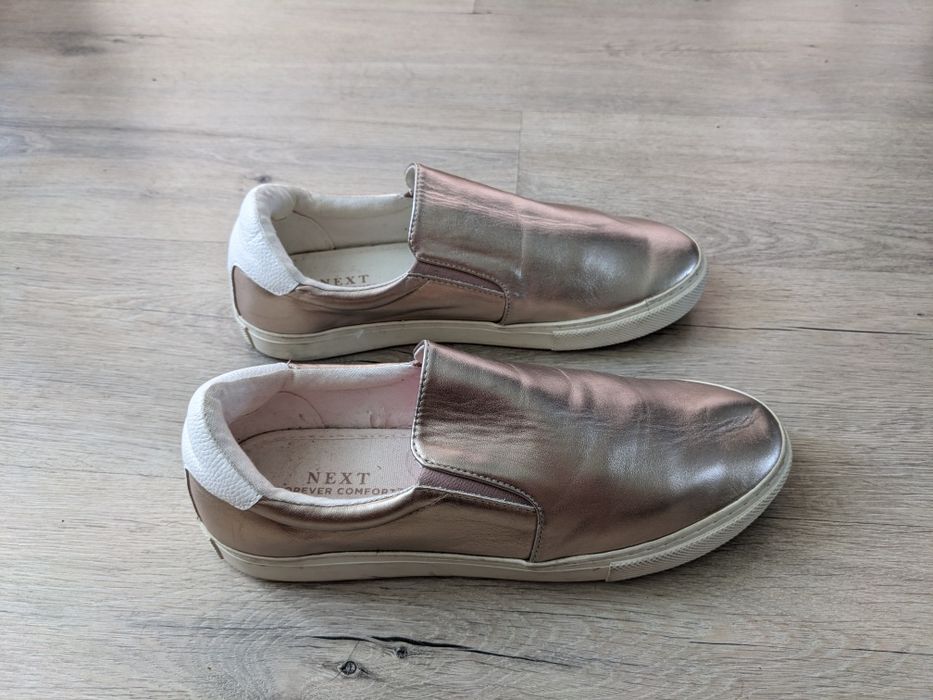 Макасіни Next 42