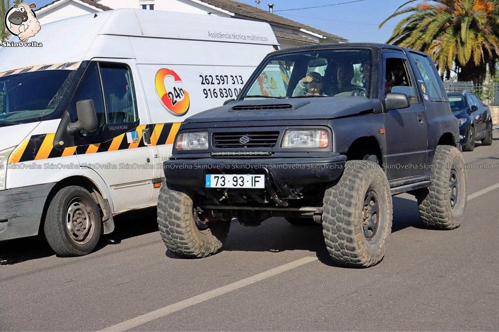jipe suzuki vitara eixos patrol troco ou vendo